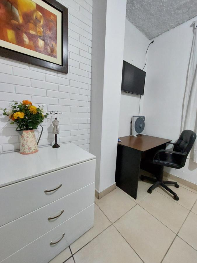 Apartamento Casa Amarello Lima Exterior foto